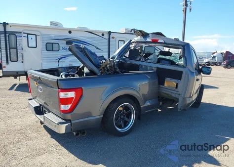 2021 Ford F-150 Xl z USA, uszkodzony, nr VIN 1FTMF1C5XMKD94579